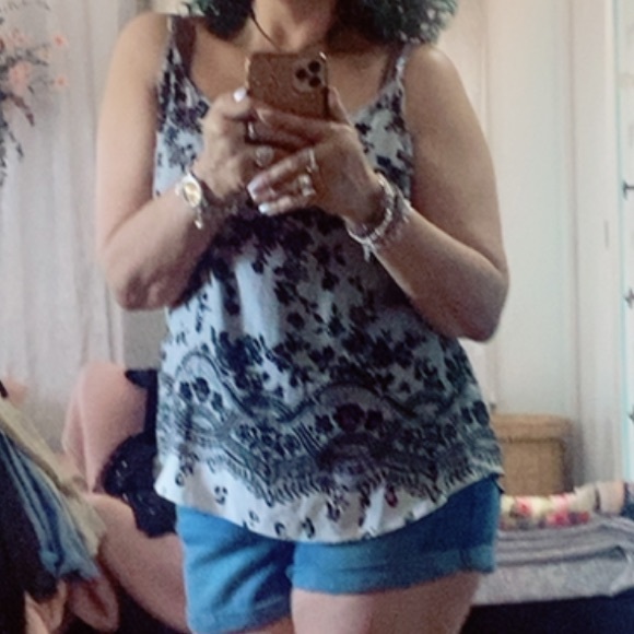 Adjustable Spaghetti strap print blouse. Black & white print pattern. - Picture 1 of 2